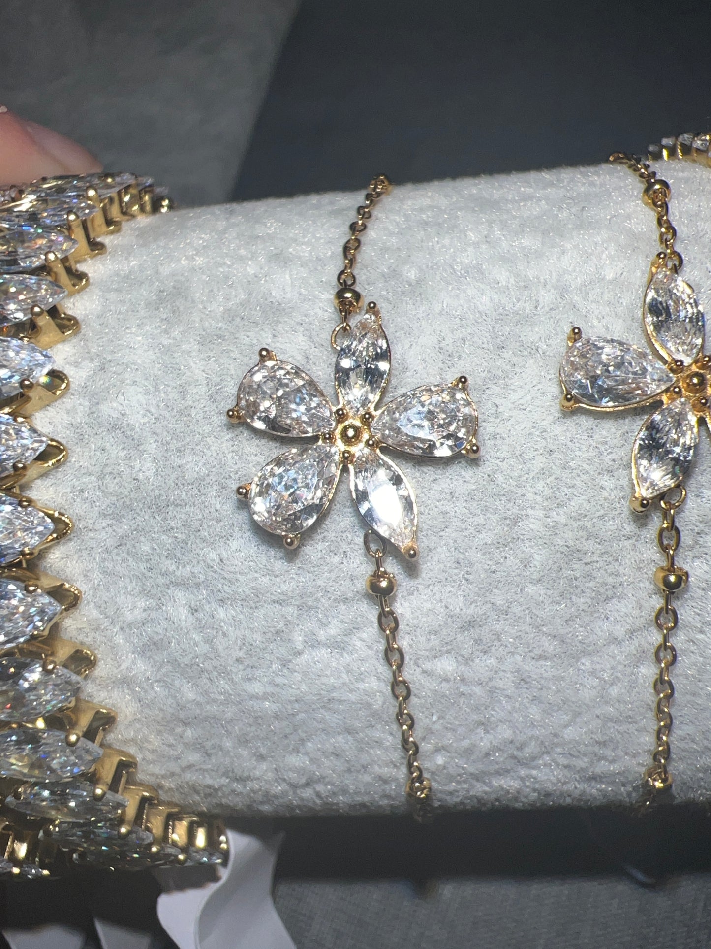 Bloom bracelet