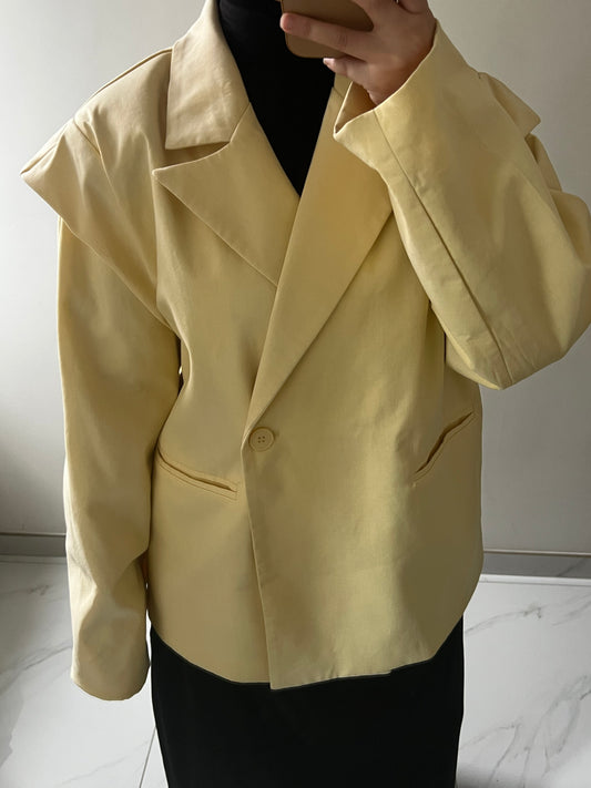 The Élise Blazer