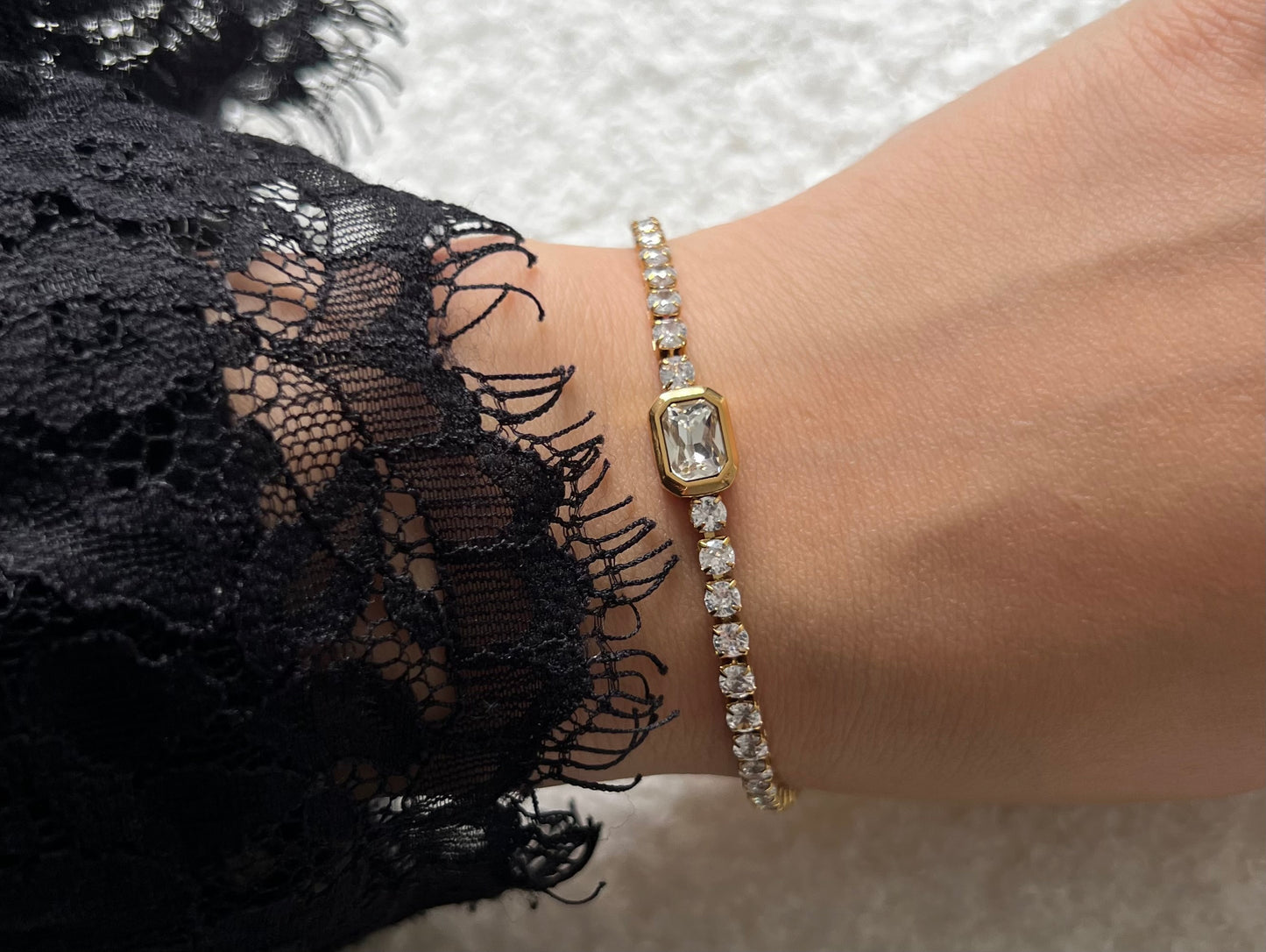 Amelina Bracelet – Clear