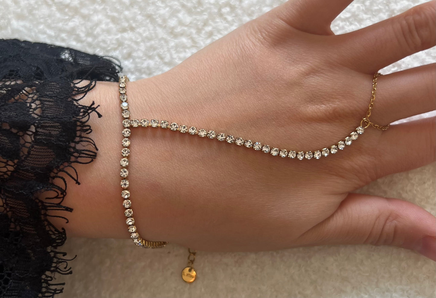 Noor Hand Chain